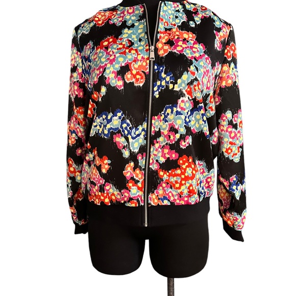 Jason Wu black bomber jacket with floral print. Size M. Pockets. Lined. - Picture 4 of 16